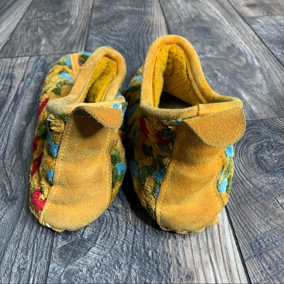 Vintage Moccasins Floral Leather 3D Flower Shoes - Picture 4 of 5